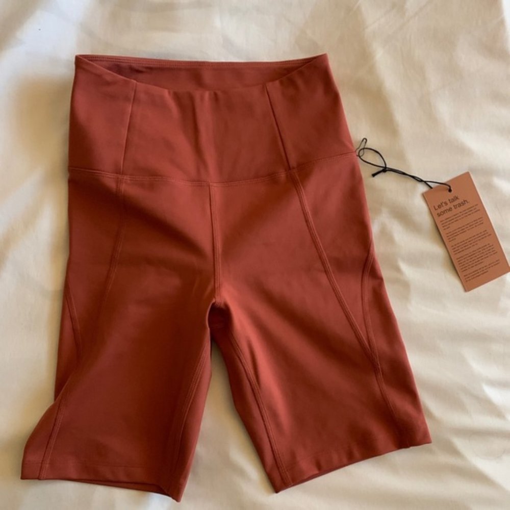 Girlfriend collective bike shorts XS - Picture 2 of 2